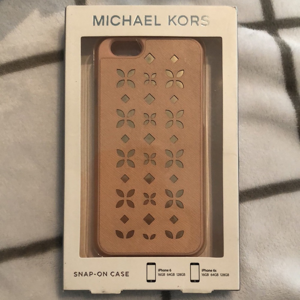 (BRAND NEW) Michael Kors IPhone 6/6s case